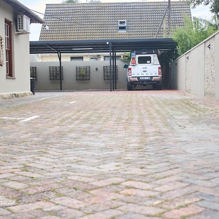 De Akker Guest House Oudtshoorn Εξωτερικό φωτογραφία
